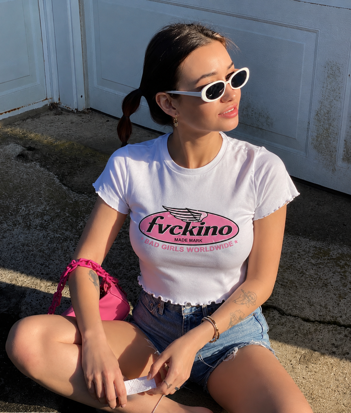 Badgls crop tee